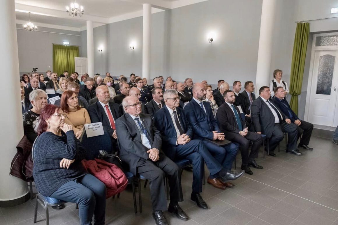 A Nógrád Megyei Önkormányzat ünnepi közgyűlése Mátraszőlősőn, 2022. október 23-án. (Fotó: Skuczi Nándor közszereplő | Facebook)